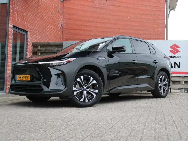 Toyota Bz4x Dynamic 71 kWh Automaat 3-fase Stuurverwarming, Elektrische bestuurdersstoel, Navigatie, Rondomzicht camera afbeelding 12