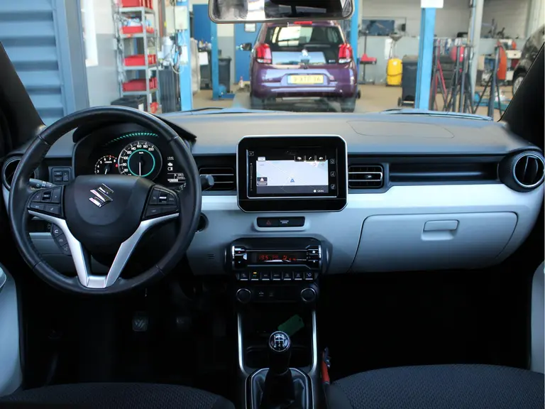 Suzuki Ignis 1.2 Smart Hybrid Style Multimediasysteem, Cruise control, Climate control, Stoelverwarming, Parkeercamera afbeelding 6