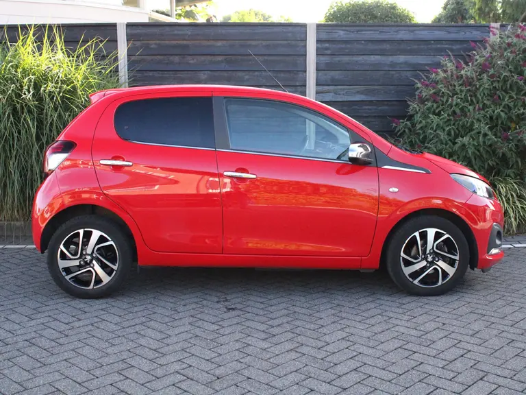 Peugeot 108 Allure 1.0 e-VTi 72PK 5DRS Climate control, Dimlicht Automatisch, Apple Carplay, Android Auto afbeelding 15