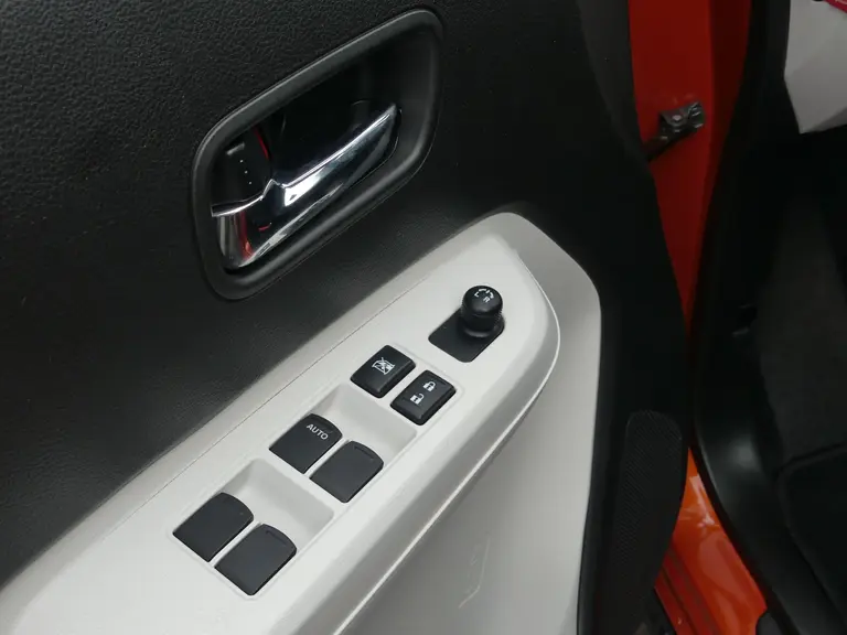 Suzuki Ignis 1.2 Smart Hybrid Stijl Navi, Allseason banden, Cruise control, Climate control afbeelding 11