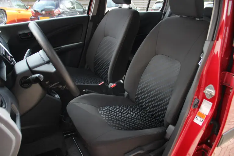 Suzuki Celerio 1.0 Comfort Airco, Elektrische Ramen, Radio, Centrale Vergrendeling, Bluetooth afbeelding 5