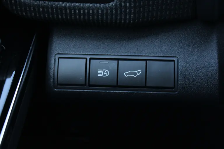 Toyota Bz4x Dynamic 71 kWh 3-fase Trekhaak, Elektrisch Verstelbare Bestuurdersstoel, Voorruit-, Stuur- en Stoelverwarming afbeelding 42