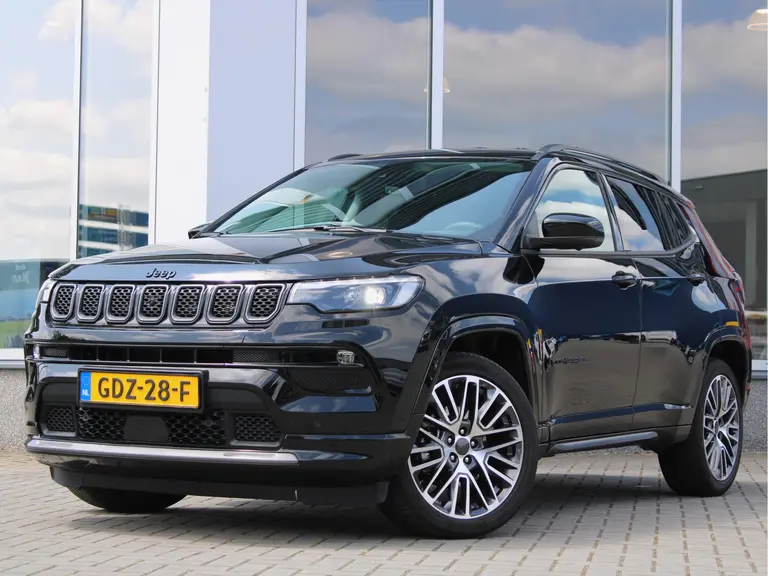 Jeep Compass 1.5T e-Hybrid Altitude Rondomzicht Camera, Stoelventilatie & -verwarming, Cruise & Climate Control afbeelding 13
