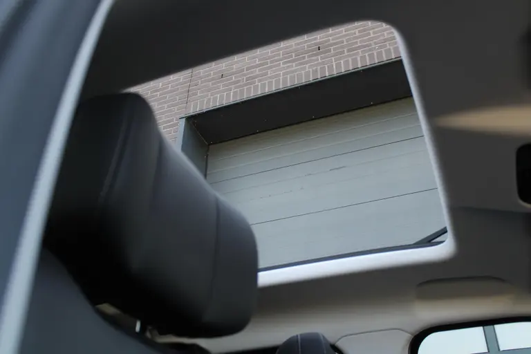 Jaecoo 7 PHEV Exclusive *Meer informatie volgt Jaecoo 7 Exclusive Automaat, Schuif-Kanteldak, 1500 KG trekgewicht, Navigatie, 19" LM velgen, Elektrische achterklep, Luxe lederen bekleding, 7 jaar garantie afbeelding 34