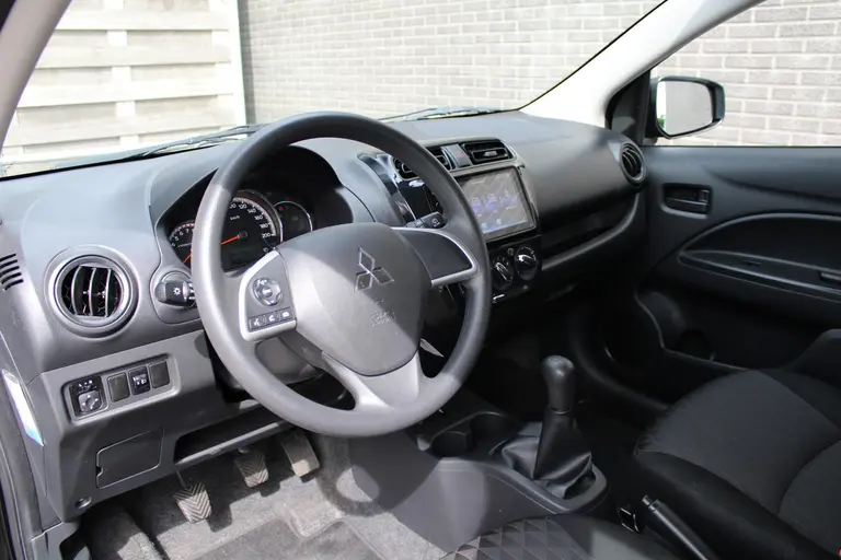 Mitsubishi Space Star 1.2 Connect+ Airco, Applecarpl./Andr. Auto, Start/Stop Systeem, Elektr. ramen voor, Licht/Regen sensor afbeelding 22
