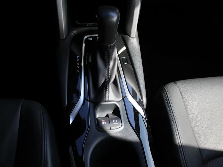 Toyota Corolla Cross Hybrid 140 Style Trekhaak, Dealer onderhouden afbeelding 23