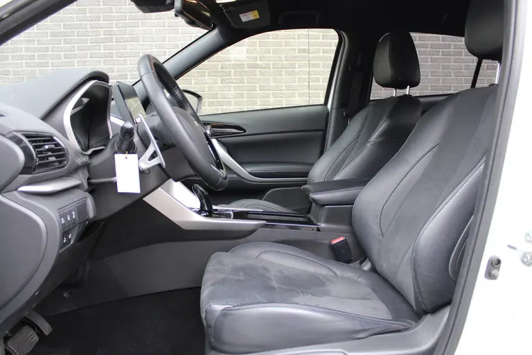 Mitsubishi Eclipse Cross 2.4 PHEV Executive Cruise/Climate control, Trekhaak, Navigatie, Apple Carplay/Android auto, Camera, afbeelding 12