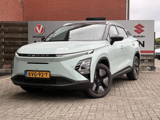 Omoda 5 EV Premium 61 kWh Leer, schuif kanteldak, adaptieve cruise, draadloos Apple CarPlay en adroid auto