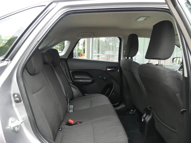 Suzuki Baleno 1.2 Exclusive All seasen banden, Dealer o.h., Airco, Stoelverwarming, afbeelding 21
