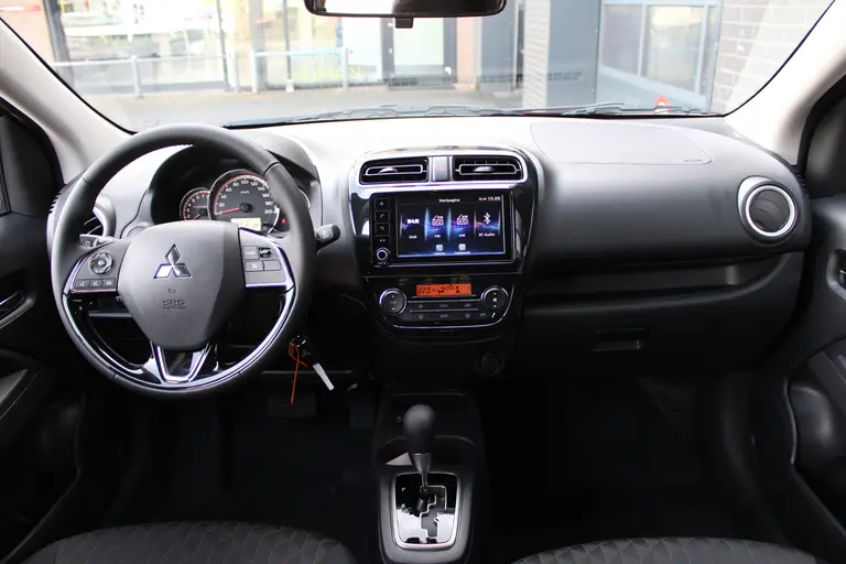 Mitsubishi Space Star 1.2 Dynamic 72PK 5DRS CVT Automaat Cruise/Climate control, Radio/DAB, Apple Carplay/Android auto, Camera achter, Lichtmetalen velgen afbeelding 24