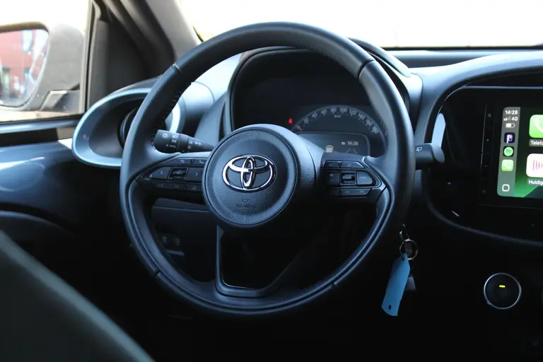Toyota Aygo X 1.0 VVT-i S-CVT Pulse Achteruitrijcamera, Bluetooth, Cruise Control Adaptief, Apple Carplay/Android Auto afbeelding 31