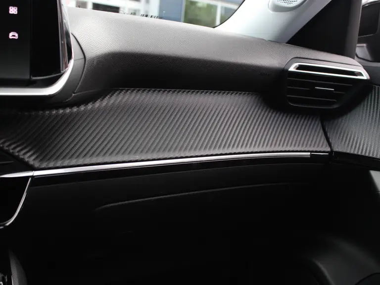 Peugeot e-2008 Active Pack 50 kWh 136PK Navigatie, Achteruitrijcamera, Apple Carplay, Android Auto, Climate Control afbeelding 30