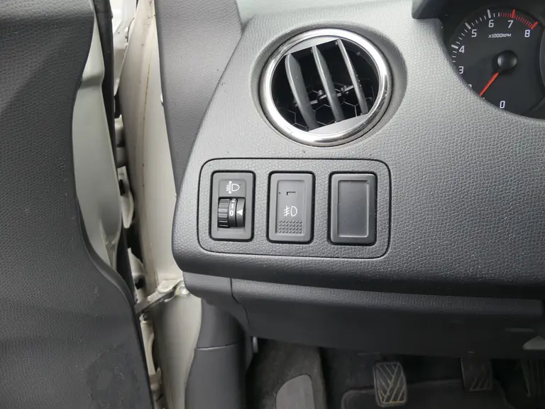 Suzuki Swift 1.3 Shogun Nederlandse auto, All season banden, Airco afbeelding 12