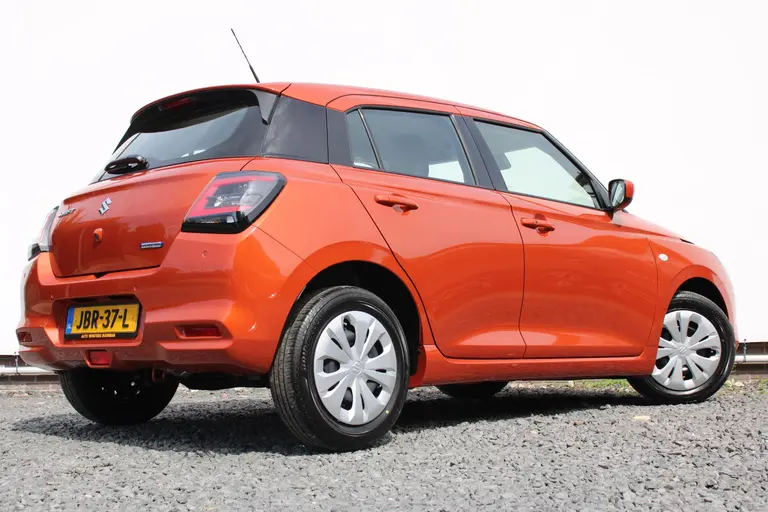 Suzuki Swift 1.2 Comfort Smart Hybrid Nieuwe auto, 6 jaar fabrieksgarantie afbeelding 10
