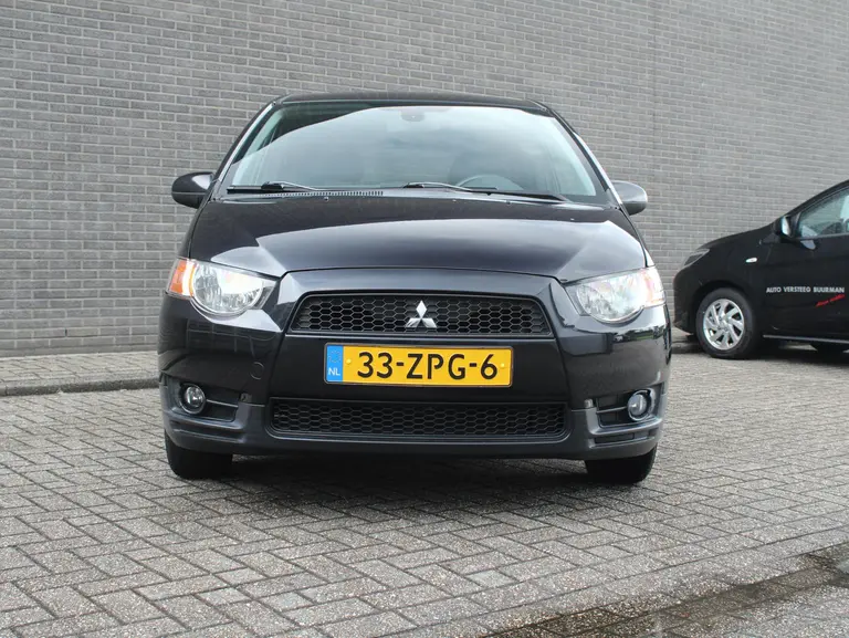Mitsubishi Colt 1.3 Edition Two airco, cruise control, lichtmetalen velgen afbeelding 6