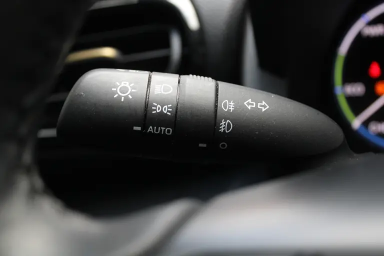 Toyota Yaris Cross 1.5 Hybrid Adventure Trekhaak, JBL Audio, Head-up Display, Elektrische Achterklep, Stuur- en Stoelverwarming afbeelding 26