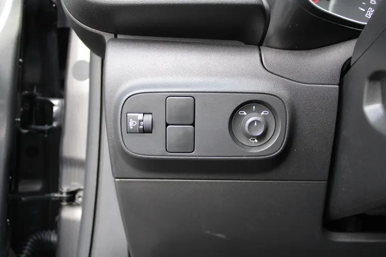 Citroën C3 1.2 PureTech Max 110pk, Automaat, Cruise/Climate Control, Applecarpl./Andr. Auto, Keyless Entry/Start afbeelding 15