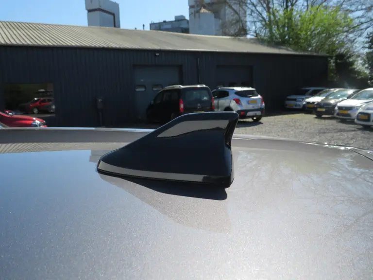Suzuki Swift 1.2 Select Smart Hybrid, Automaat SPECIALE 17 inch velgen, Striping pakket en Shark Fin Antenne afbeelding 34