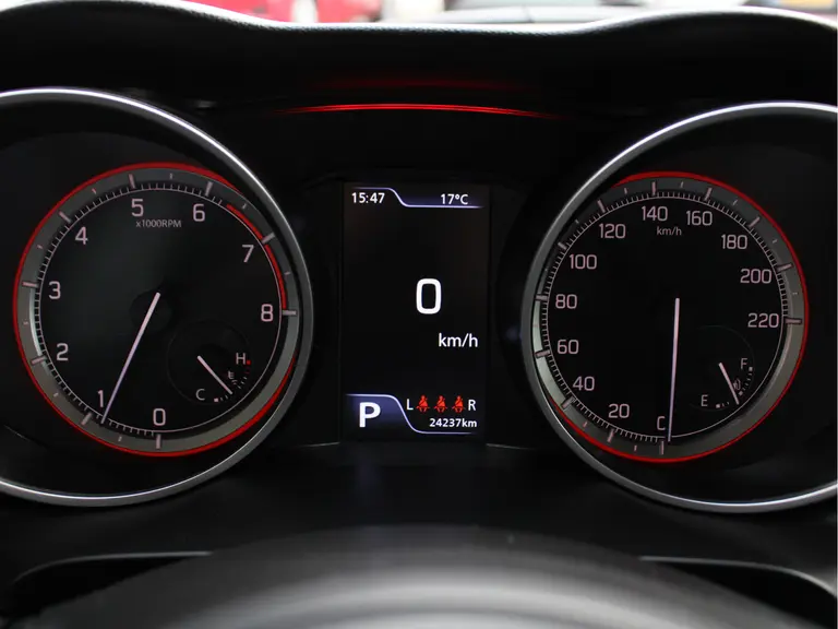 Suzuki Swift 1.2 Style Smart Hybrid Automaat Navigatie, Adaptieve Cruise en Climate Control, Achteruitrijcamera afbeelding 35