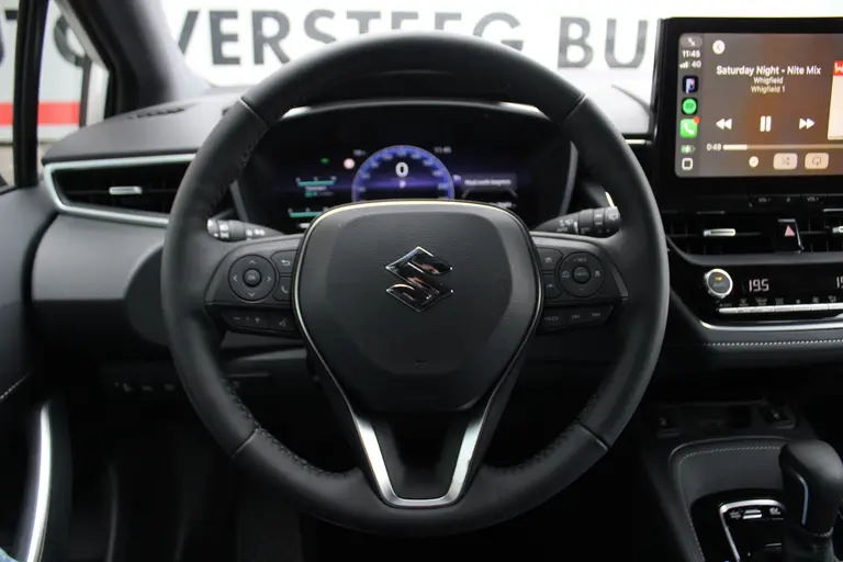 Suzuki Swace 1.8 Hybrid Style Automaat 140PK All-Season Banden, Adaptieve Cruise Control, Navigatie, Stuur Verwarmd, Voorruitverwarming, Draadloze Telefoonlader afbeelding 36