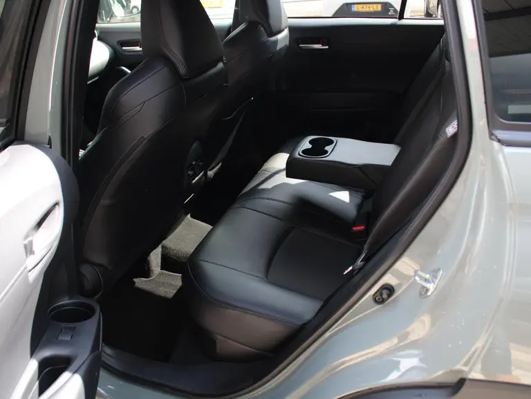 Toyota Corolla Cross Hybrid 140 Style Trekhaak, Dealer onderhouden afbeelding 12