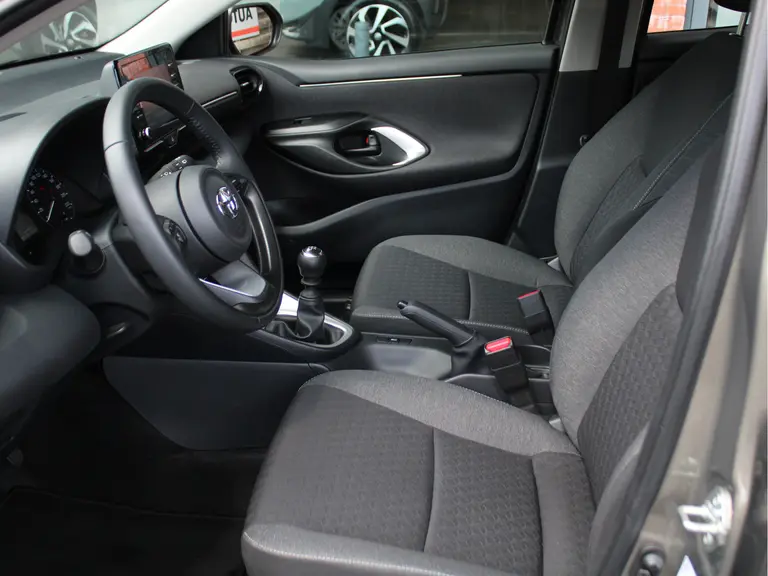 Toyota Yaris 1.5 VVT-i Active Adaptieve Cruise Control, Carplay/Android Auto, Achteruitrijcamera, Airco afbeelding 30