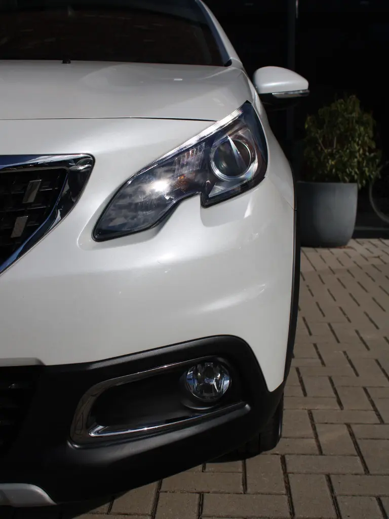 Peugeot 2008 1.2 PureTech Allure 130PK afbeelding 6