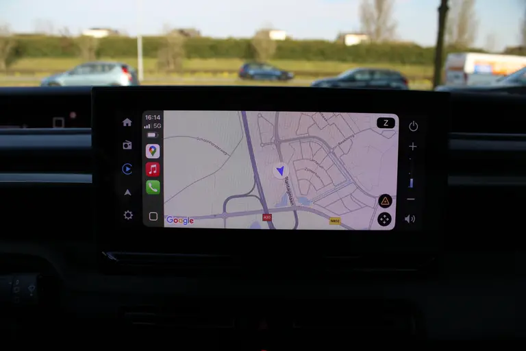 Citroën C3 1.2 Turbo Max Cruise/Climate control, Apple carplay/Android auto, 17" LM velgen, Camera, PDC achter, afbeelding 16