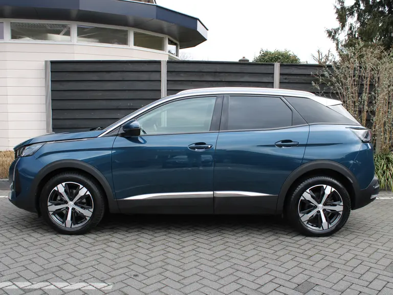 Peugeot 3008 1.2 PureTech 130PK Allure Automaat Navigatie, Achteruitrijcamera, Keyless, Elektrische Achterklep, Perkeersensoren afbeelding 6