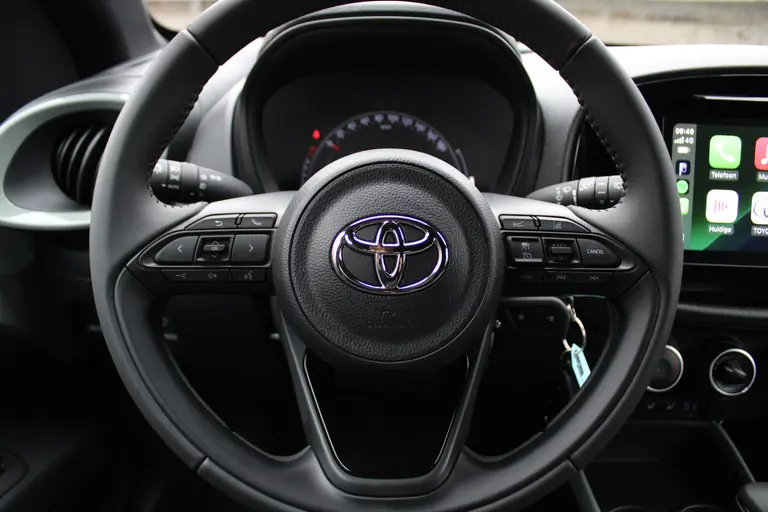 Toyota Aygo X 1.0 VVT-i S-CVT Pulse 73PK Automaat Achteruitrijcamera, Cruise Control Adaptief, Stoelverwarming, Draadloos Apple Carplay/Android Auto afbeelding 26