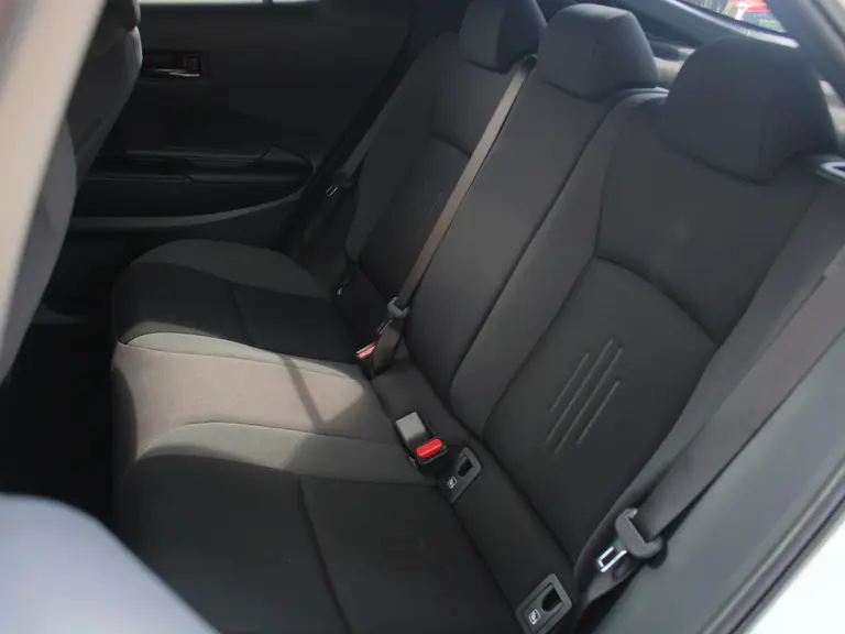 Toyota C-HR 1.8 Hybrid 140 First Edition Automaat 360° Camera, Elektrische Achterklep, Draadloze Carplay\Android Auto, Keyless Go afbeelding 8