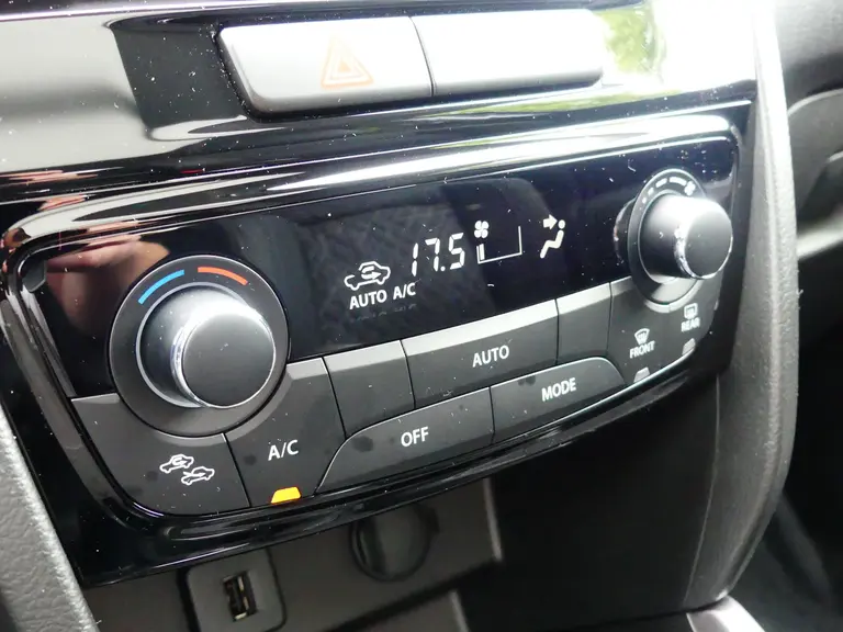 Suzuki Vitara 1.4 Boosterjet Style Smart Hybrid 6 jaar fabrieksgarantie! Nieuw uit voorraad leverbaar! afbeelding 22