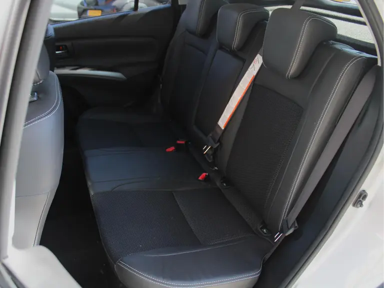 Suzuki S-Cross 1.5 Hybrid AllGrip Style Automaat Rondomzicht Camera, Leder/Stof Bekleding, Adaptieve Cruise en Climate Control afbeelding 8