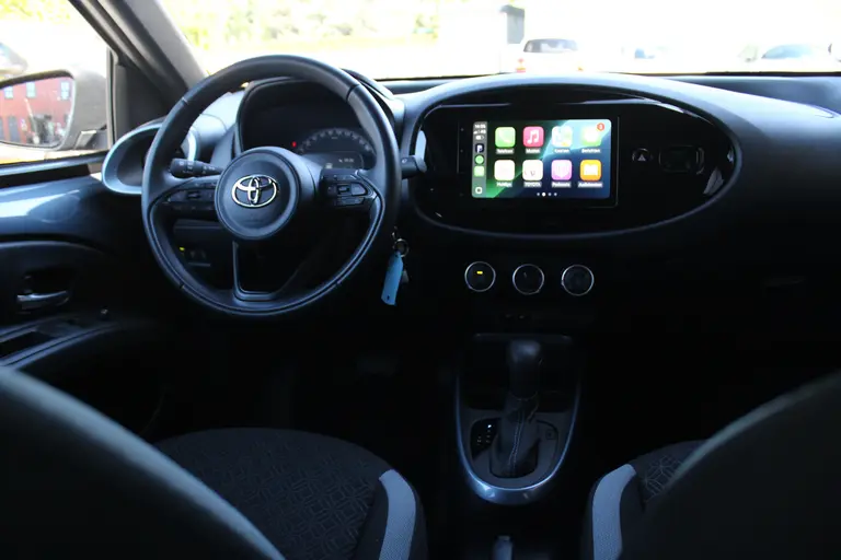 Toyota Aygo X 1.0 VVT-i S-CVT Pulse Achteruitrijcamera, Bluetooth, Cruise Control Adaptief, Apple Carplay/Android Auto afbeelding 5