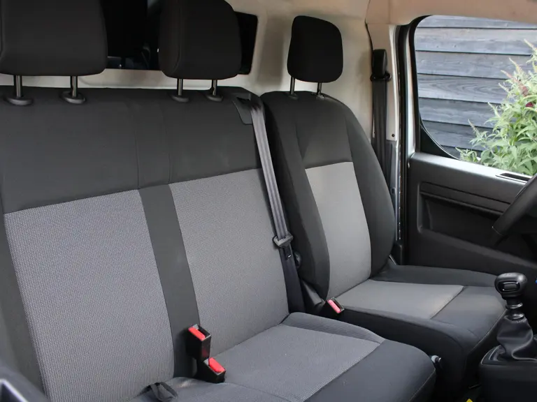 Peugeot Expert 2.0 BlueHDI 145PK S&S L2 Trekhaak, Navigatie, Achteruitrijcamera, Cruise Control, Airco afbeelding 13