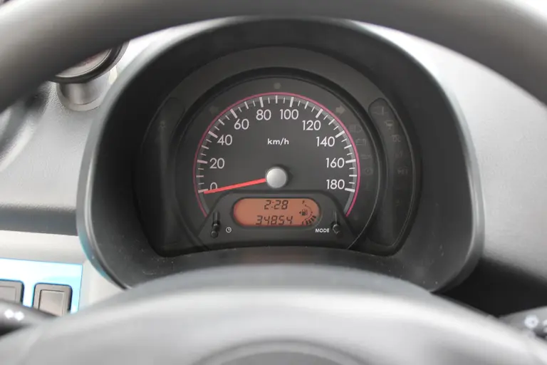 Suzuki Alto 1.0 Exclusive 1e EIG. Parkeersensoren, Dealer onderhouden, 35000 KM!!!! afbeelding 16