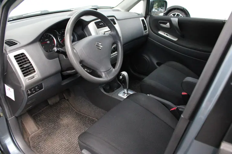 Suzuki Liana 1.6 Exclusive Lichtmetalen Velgen, Climate Control, Centrale Vergrendeling afbeelding 14