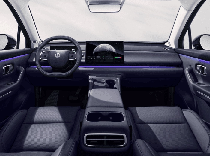 Leapmotor C10 interieur Auto Versteeg Buurman (4).png
