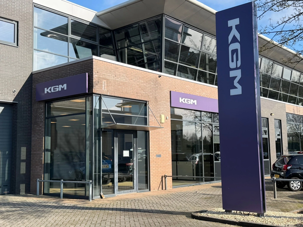 Auto Versteeg Buurman Barneveld Zuid Omoda Jaecoo KGM Mitsubishi Peugeot Citroen Vakgarage (4).JPEG