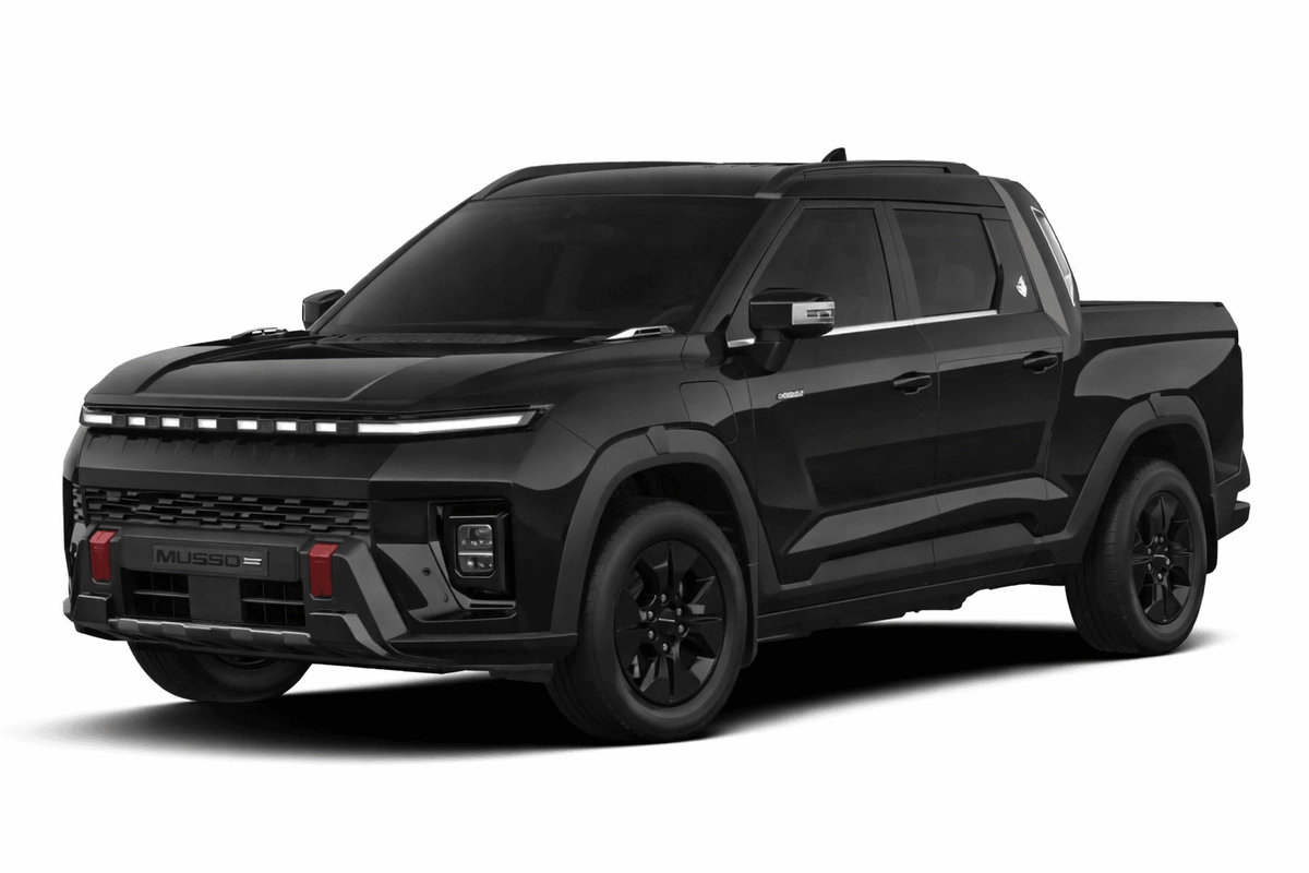 Zwarte pickup met stoer ontwerp.png